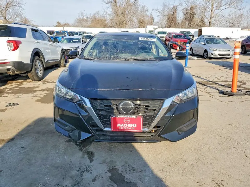2022 NISSAN SENTRA SV  