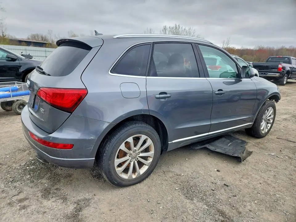 2013 AUDI Q5 PREMIUM  