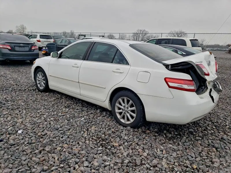 2010 TOYOTA CAMRY BASE  