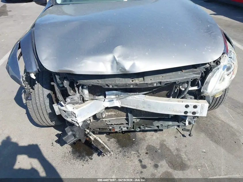 2012 INFINITI G37  
