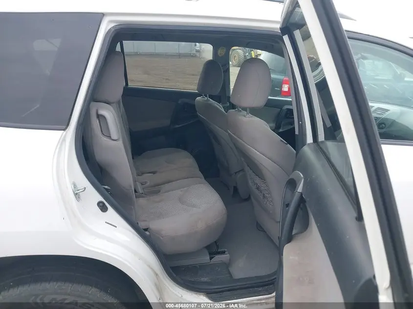 2012 TOYOTA RAV4  