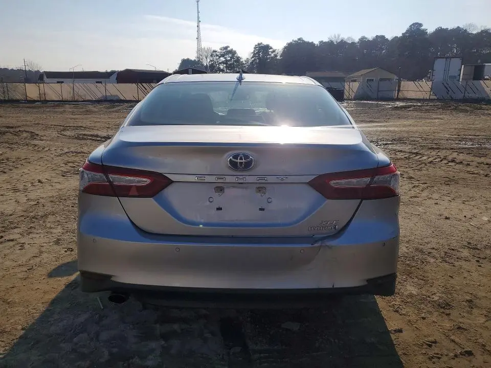 2018 TOYOTA CAMRY HYBRID  
