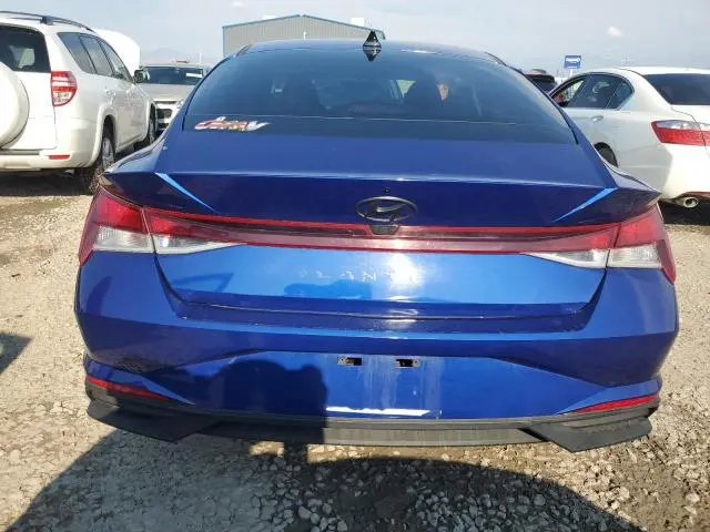 2021 HYUNDAI ELANTRA SEL  