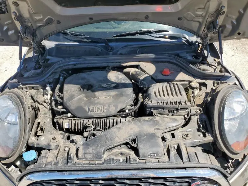 2018 MINI COOPER S  