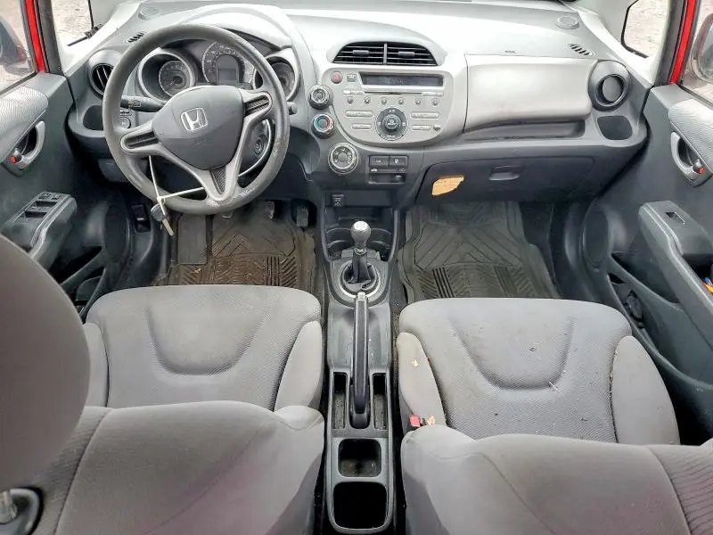 2010 HONDA FIT   