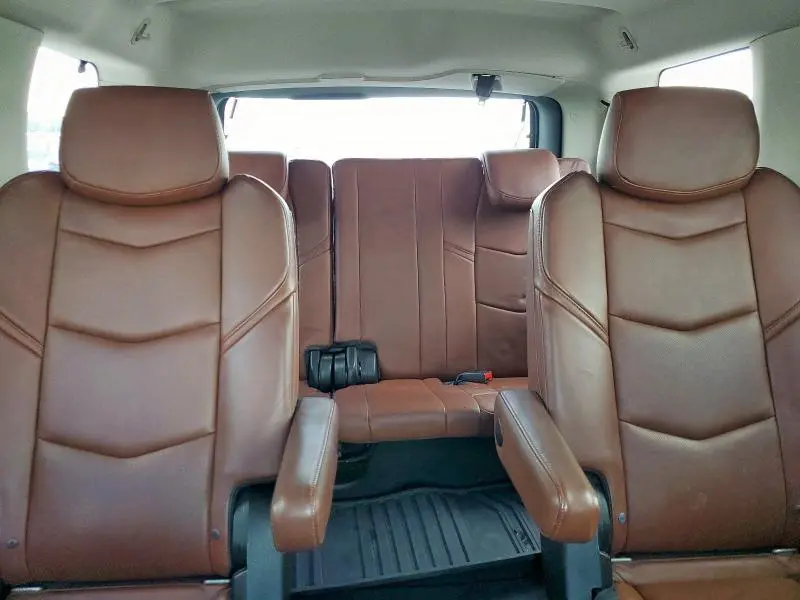 2015 CADILLAC ESCALADE LUXURY  
