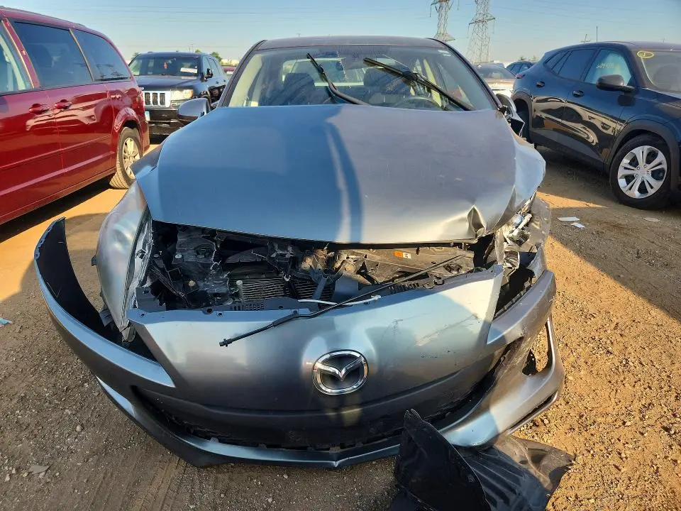 2012 MAZDA 3 I  