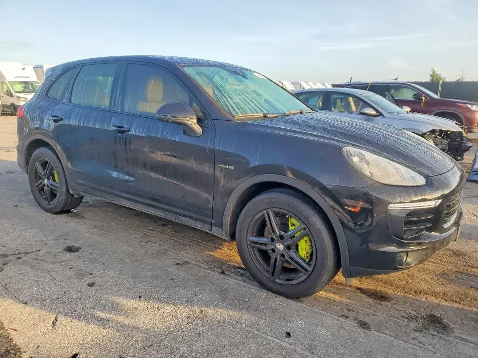 2016 PORSCHE CAYENNE SE HYBRID  