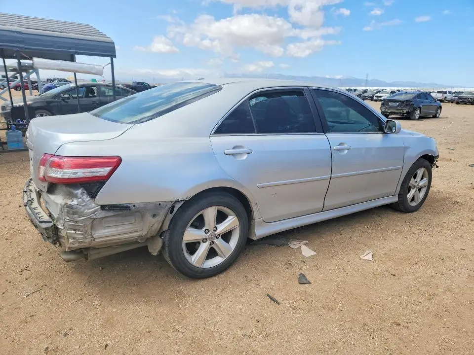 2010 TOYOTA CAMRY SE  