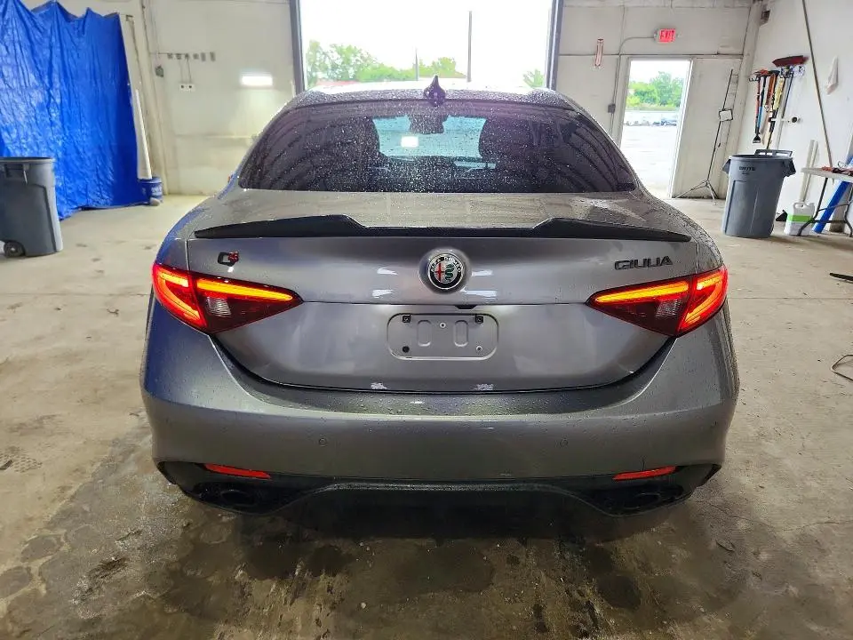 2019 ALFA ROMEO GIULIA TI  