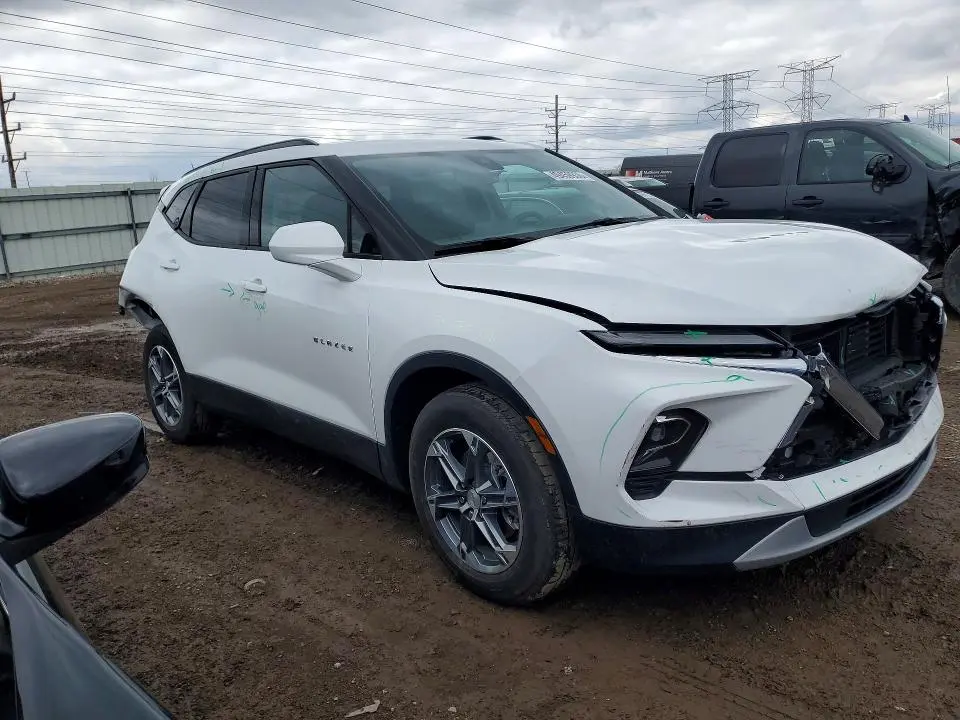 2023 CHEVROLET BLAZER 2LT  