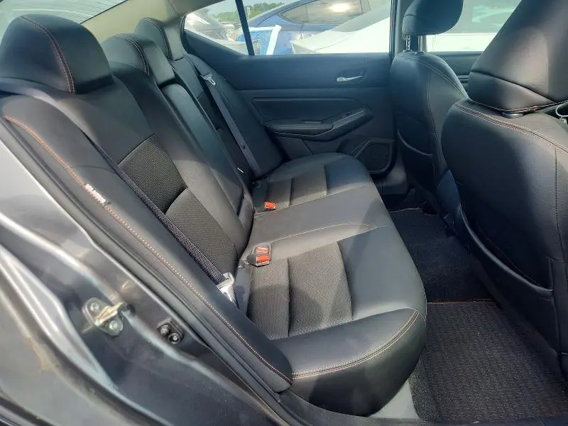 2020 NISSAN ALTIMA SR  