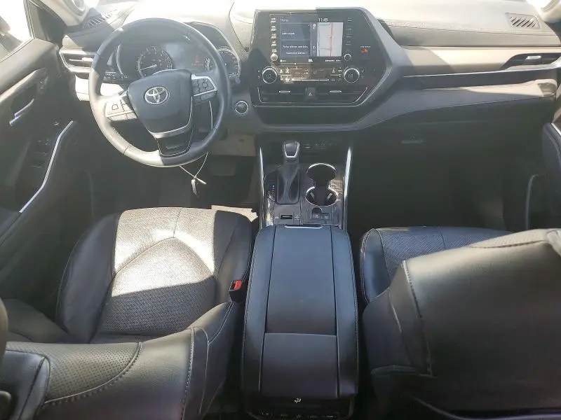 2022 TOYOTA HIGHLANDER   