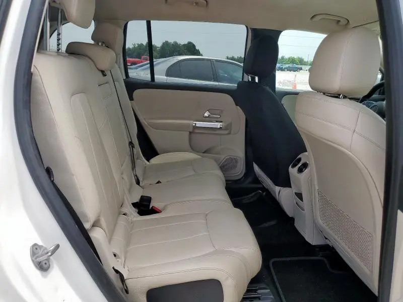 2020 MERCEDES-BENZ GLB 250  