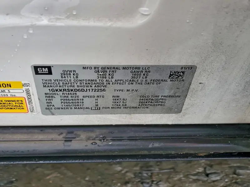 2013 GMC ACADIA SLT-2  