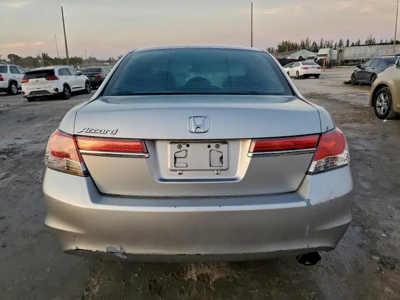 2012 HONDA ACCORD LX  