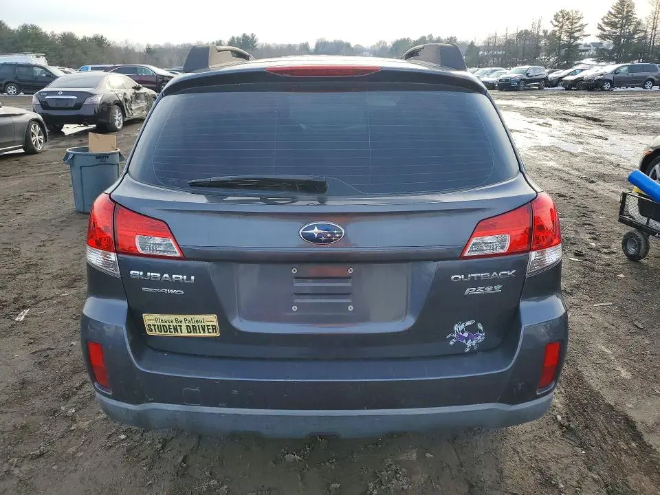 2011 SUBARU OUTBACK 2.5I  