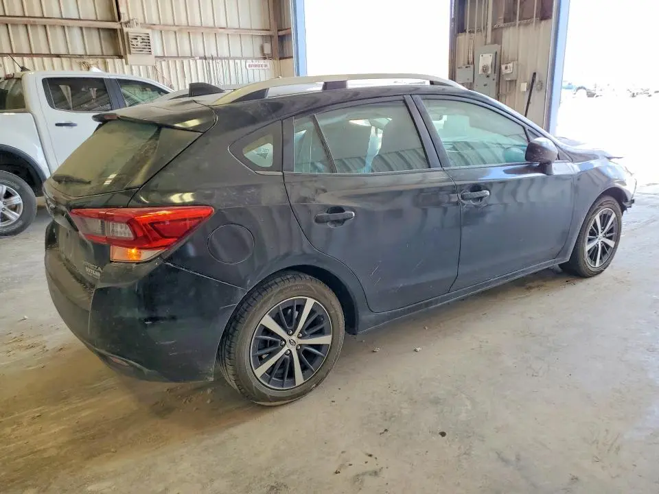 2022 SUBARU IMPREZA PREMIUM  