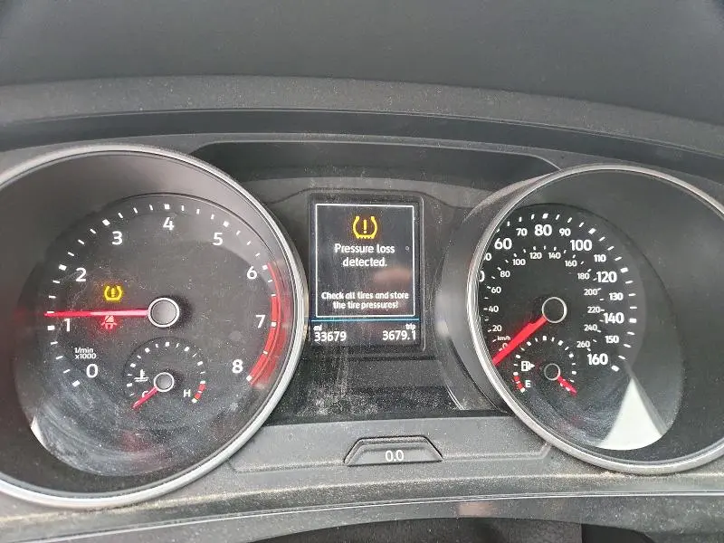 2020 VOLKSWAGEN TIGUAN S  