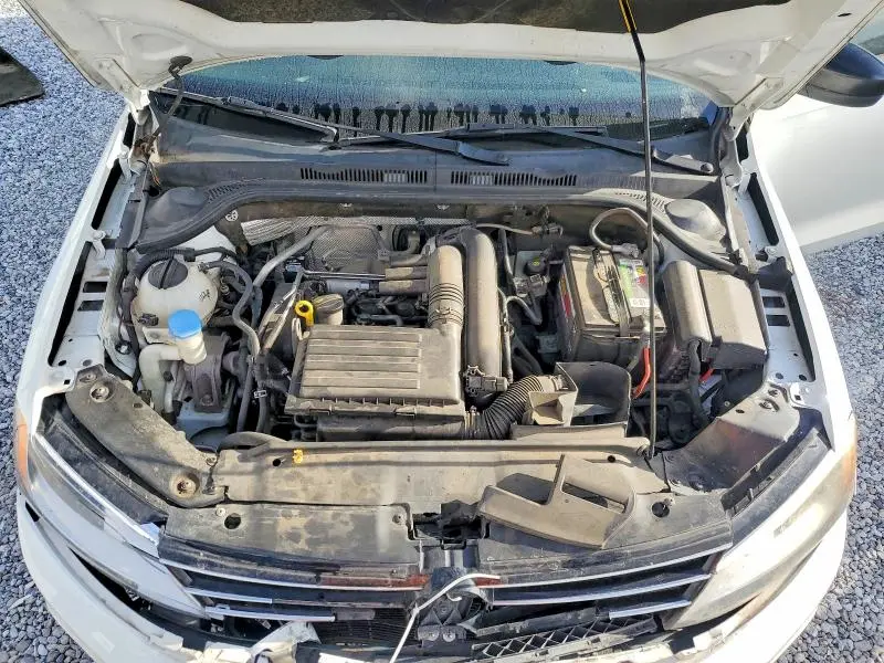 2016 VOLKSWAGEN JETTA SE  