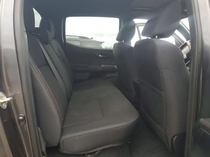 2016 TOYOTA TACOMA DOUBLE CAB  