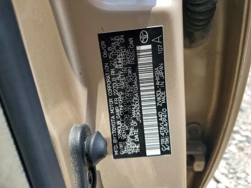 2010 TOYOTA PRIUS IV  