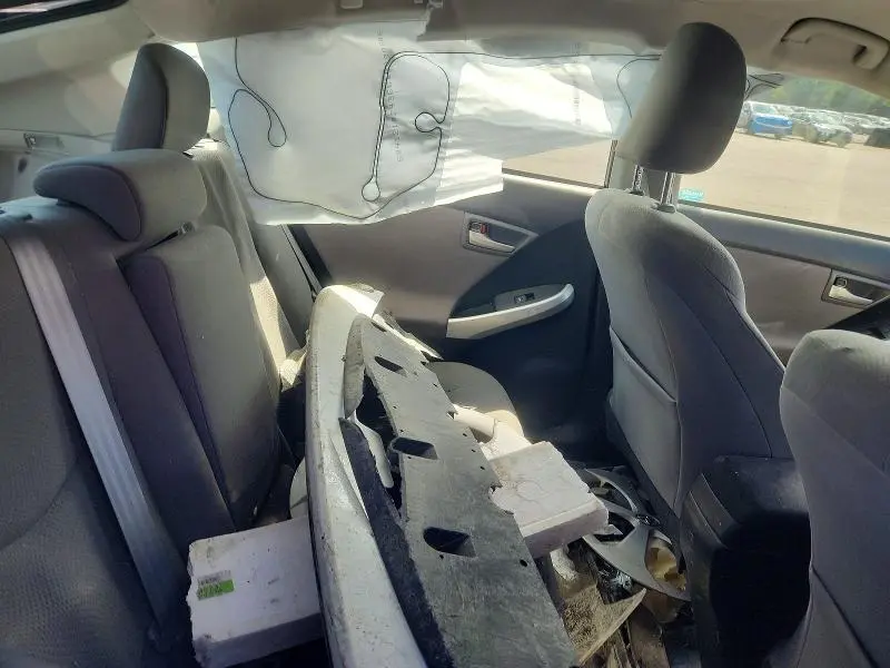 2015 TOYOTA PRIUS TWO  