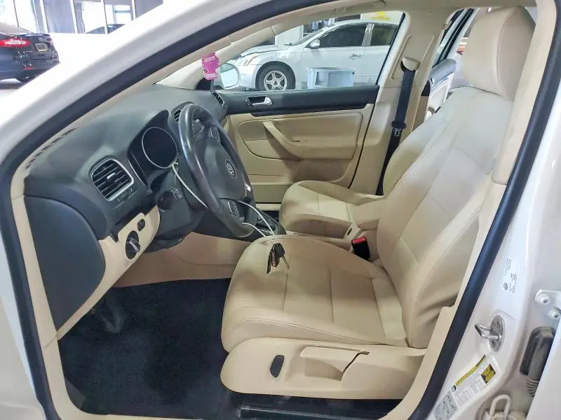 2013 VOLKSWAGEN JETTA S  