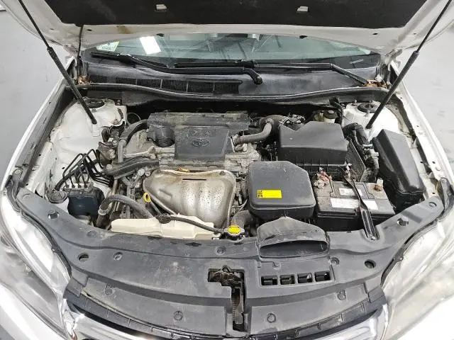 2015 TOYOTA CAMRY LE  