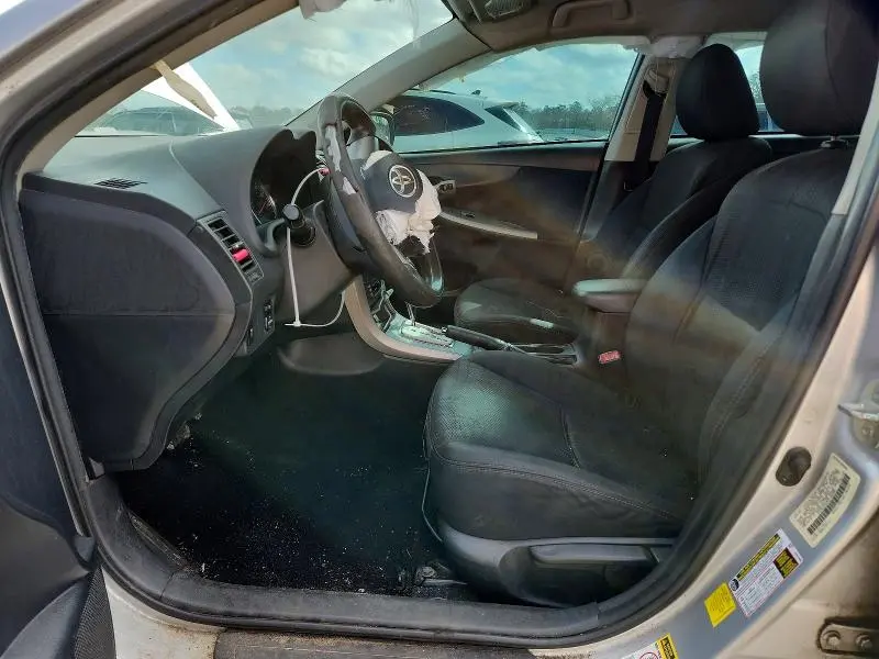 2013 TOYOTA COROLLA S  