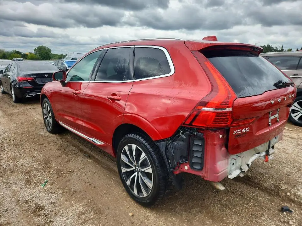 2023 VOLVO XC60 PLUS  