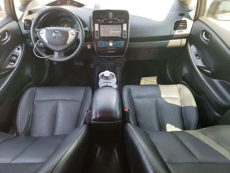 2015 NISSAN LEAF S  
