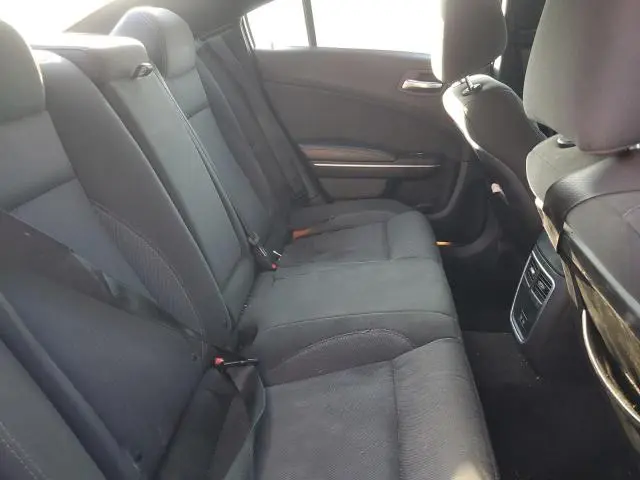 2017 DODGE CHARGER SE