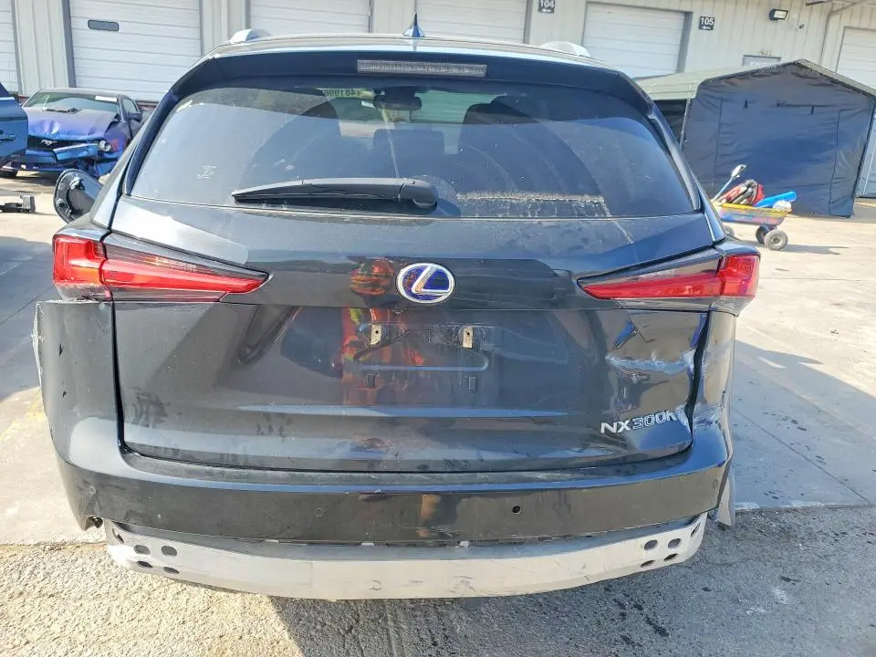 2021 LEXUS NX 300H BASE  