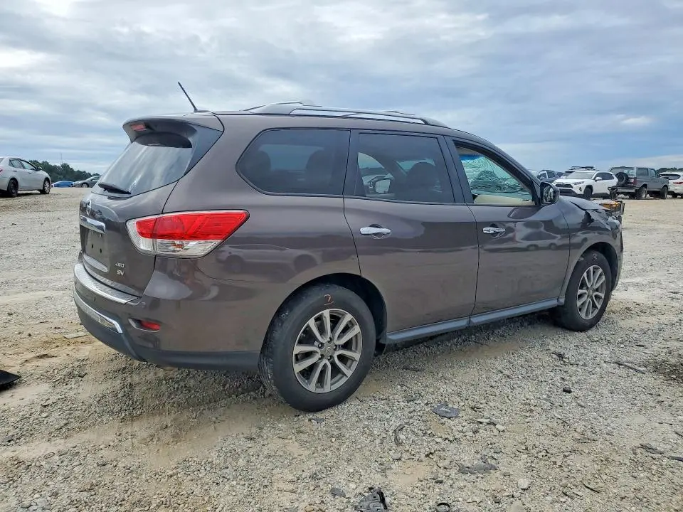 2016 NISSAN PATHFINDER SV  