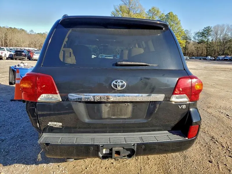 2014 TOYOTA LAND CRUISER   