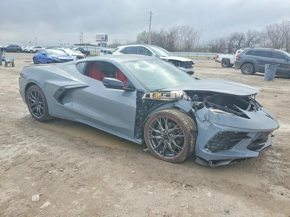 2025 CHEVROLET CORVETTE STINGRAY 1LT  