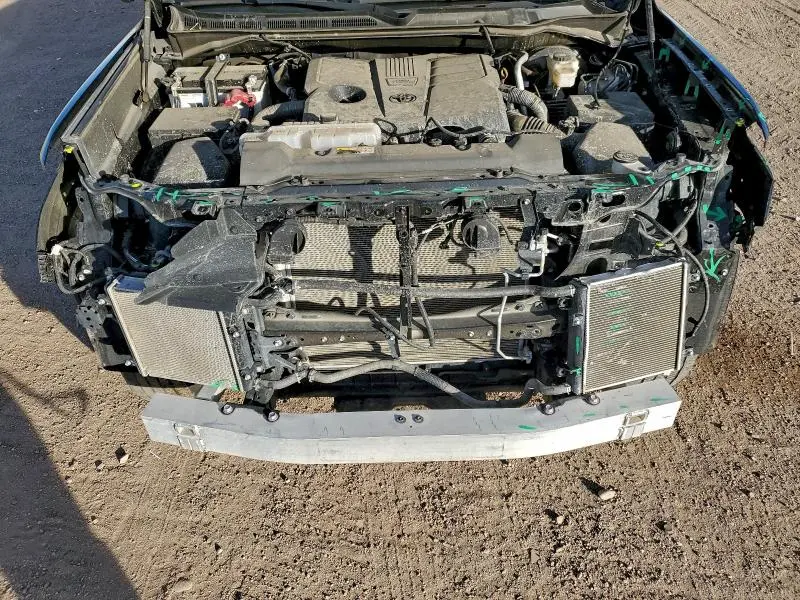 2023 TOYOTA TUNDRA CREWMAX SR  