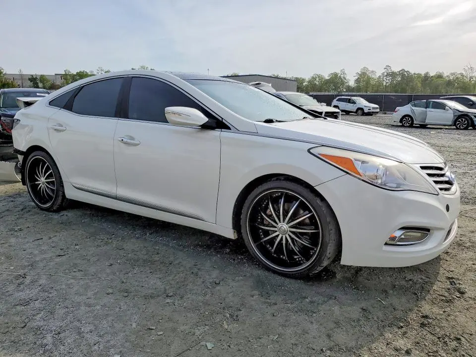 2014 HYUNDAI AZERA LIMITED  