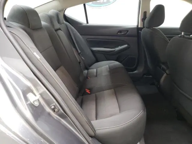 2024 NISSAN ALTIMA SV  