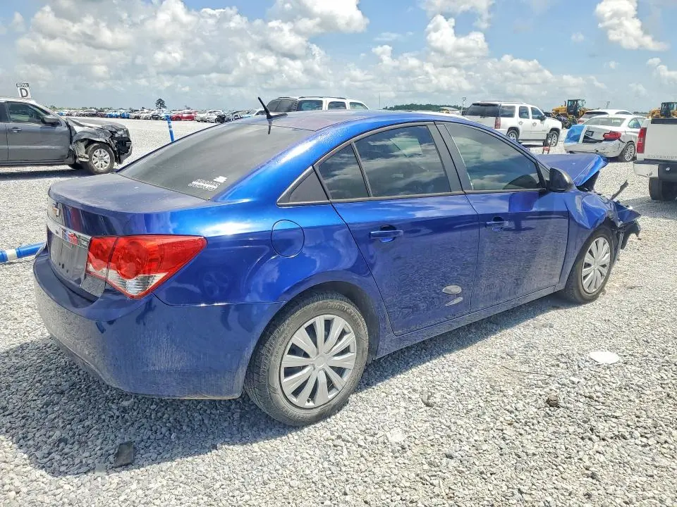 2013 CHEVROLET CRUZE LS  