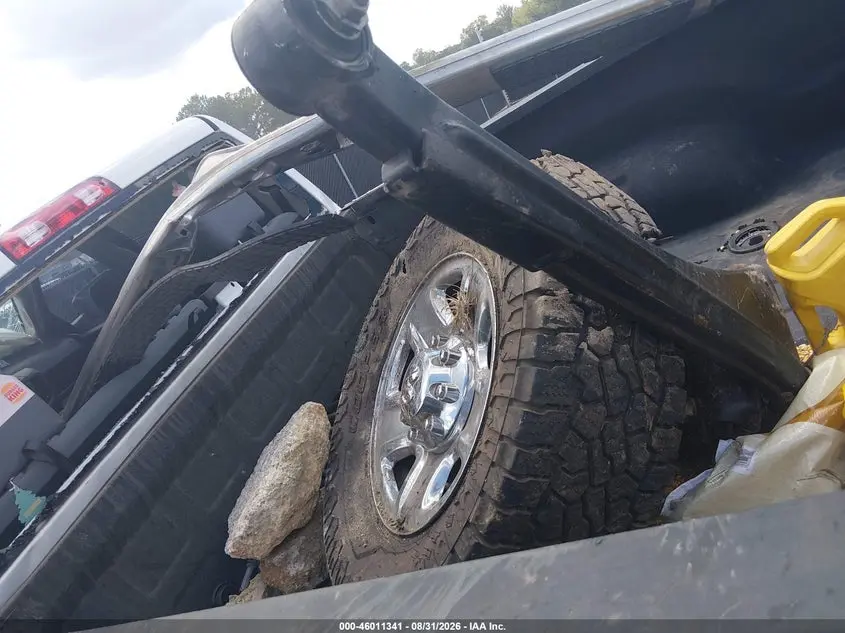 2017 RAM 2500 TRADESMAN  4X4 6'4 BOX