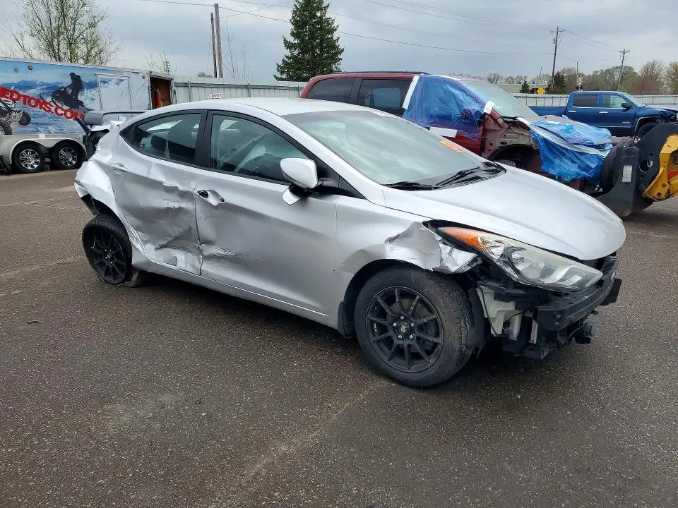 2013 HYUNDAI ELANTRA   