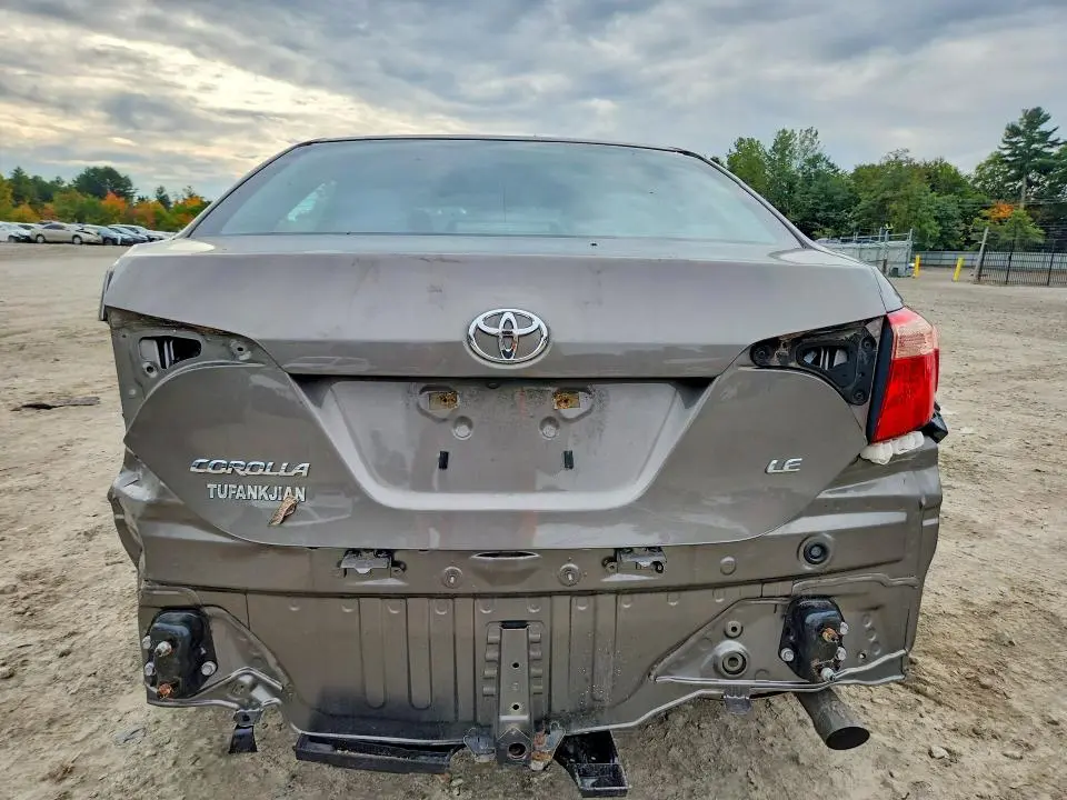 2019 TOYOTA COROLLA LE  