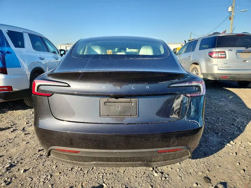 2025 TESLA MODEL 3   