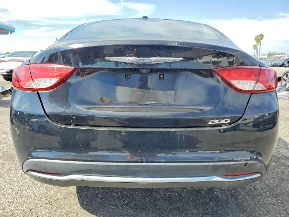 2015 CHRYSLER 200 LIMITED  