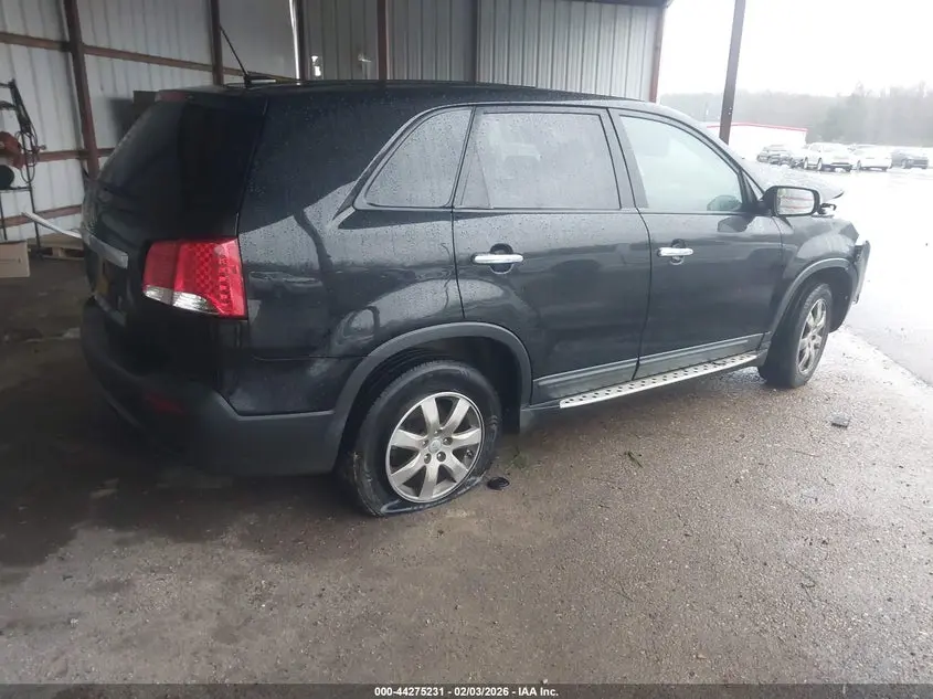 2012 KIA SORENTO LX