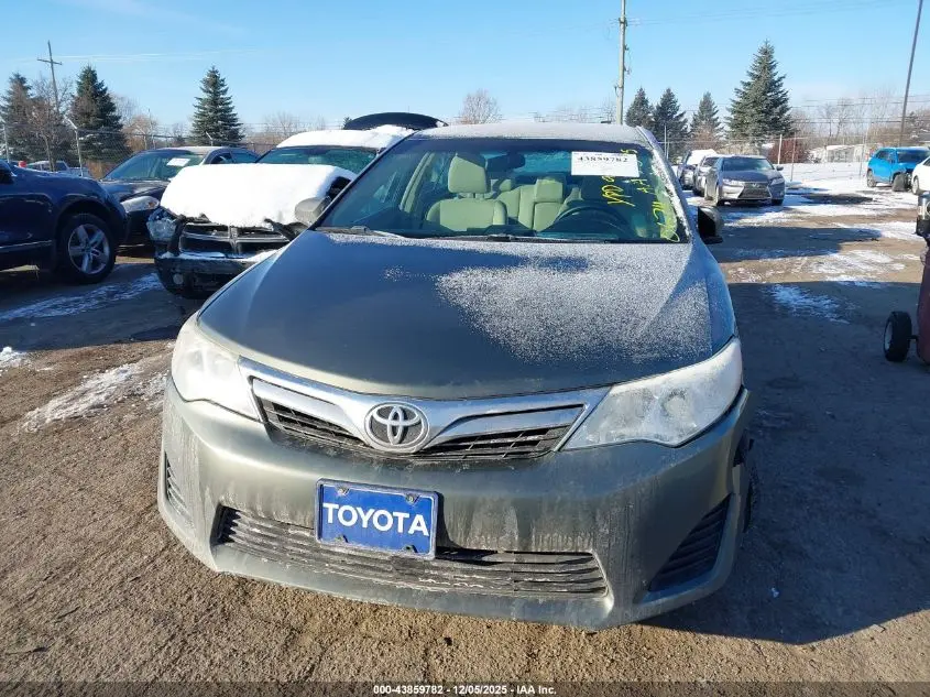 2014 TOYOTA CAMRY LE