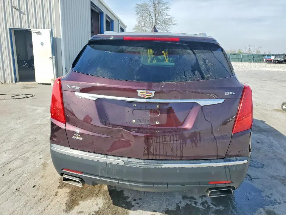 2018 CADILLAC XT5 LUXURY  