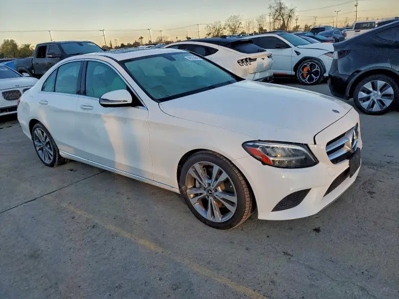 2019 MERCEDES-BENZ C 300  